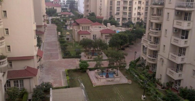 3 Bhk flat for sale in Beverly Park Apartment
